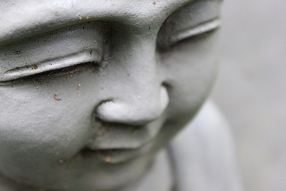 Pranic Psychotherapy - face of stone budda